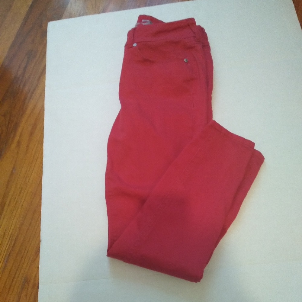 Seven7 women's red skinny jeans size 12